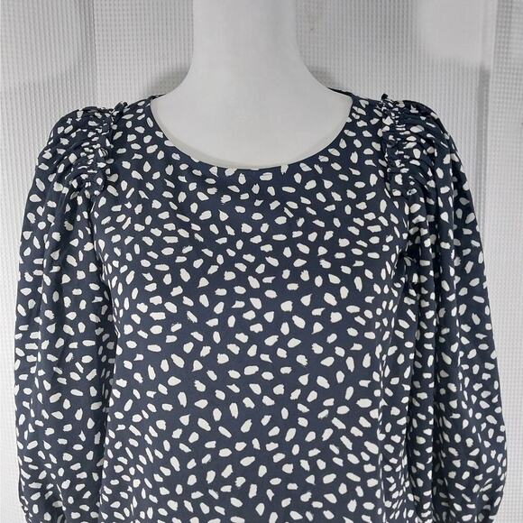 ANN TAYLOR PETITE! POUFY, PUFF SLEEVE BLACK & WHITE SPOTTED BLOUSE, TOP! SZ XSP - Picture 3 of 8